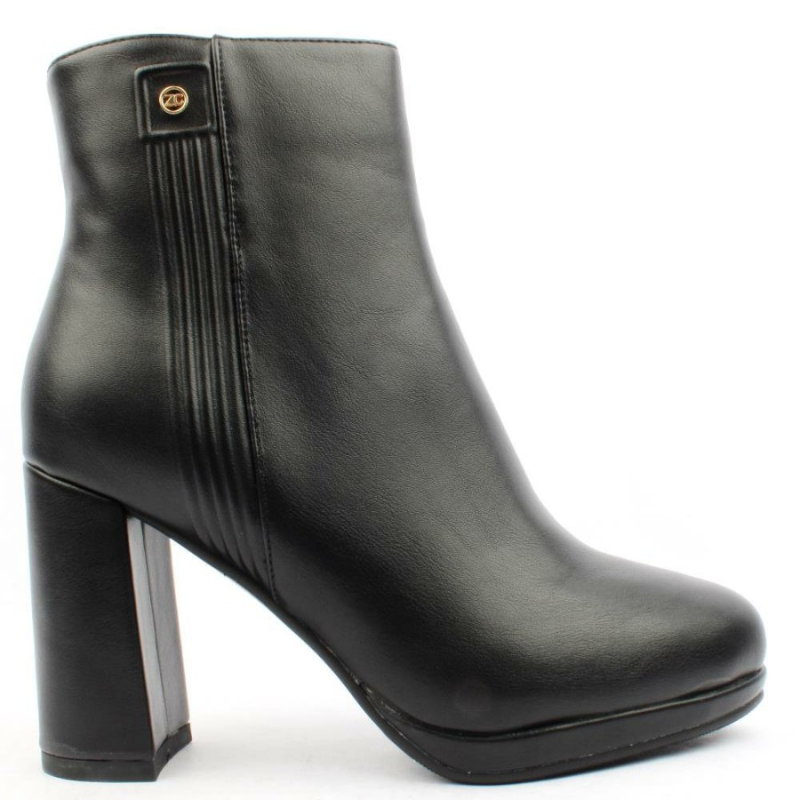 Women Zanni & Co | Balyana Boot - Black