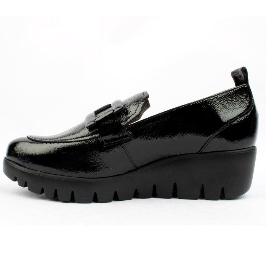 Women Wonders | C33303 Slip On Shoe - Black