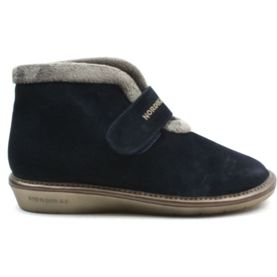 Women Nordika | 280 Suede Boot - Navy