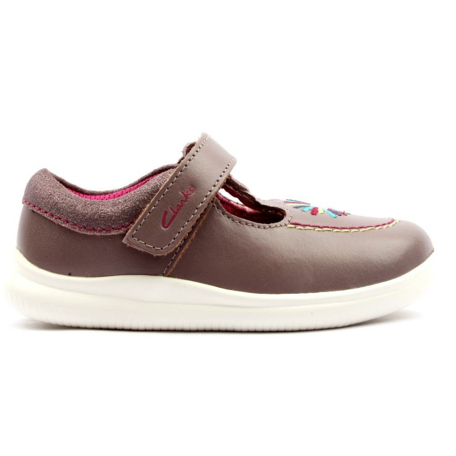 Kids Clarks | Crest Prom K Shoe - Dusky Pink F