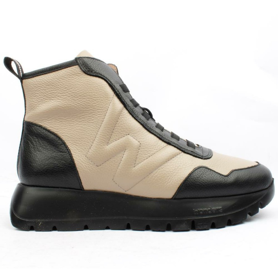 Women Wonders | A2415 Boot - Black Beige