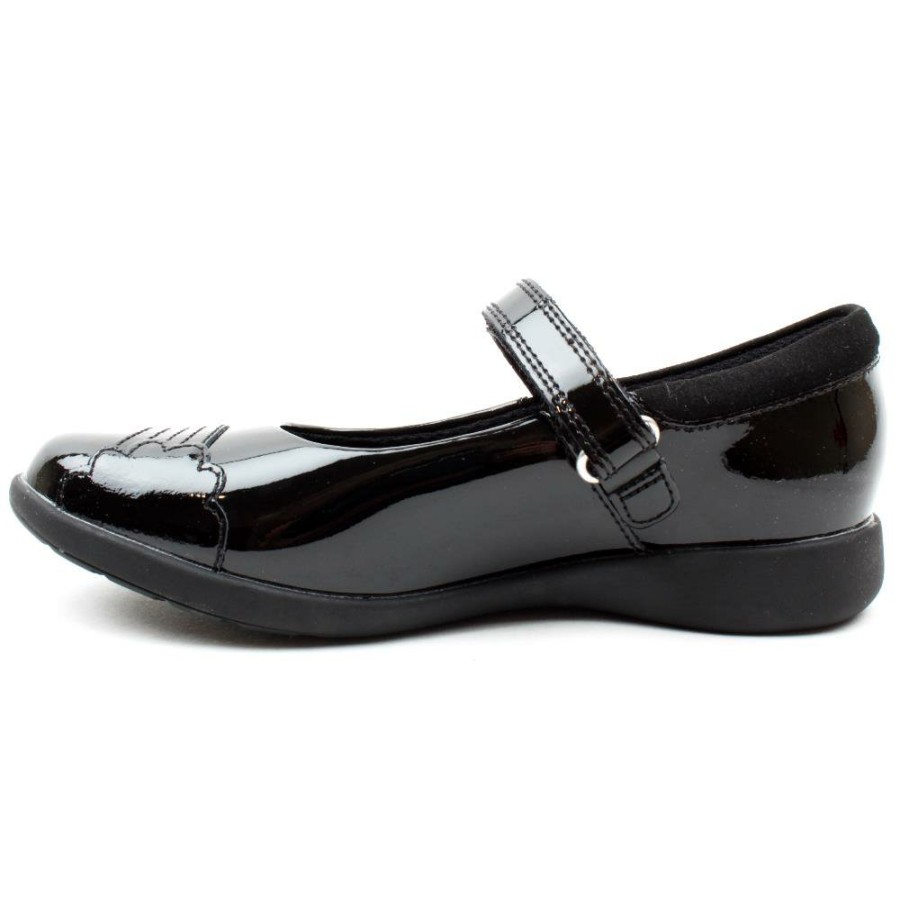 Kids Clarks | Etch Beam K Strap Shoe - Black Patent G