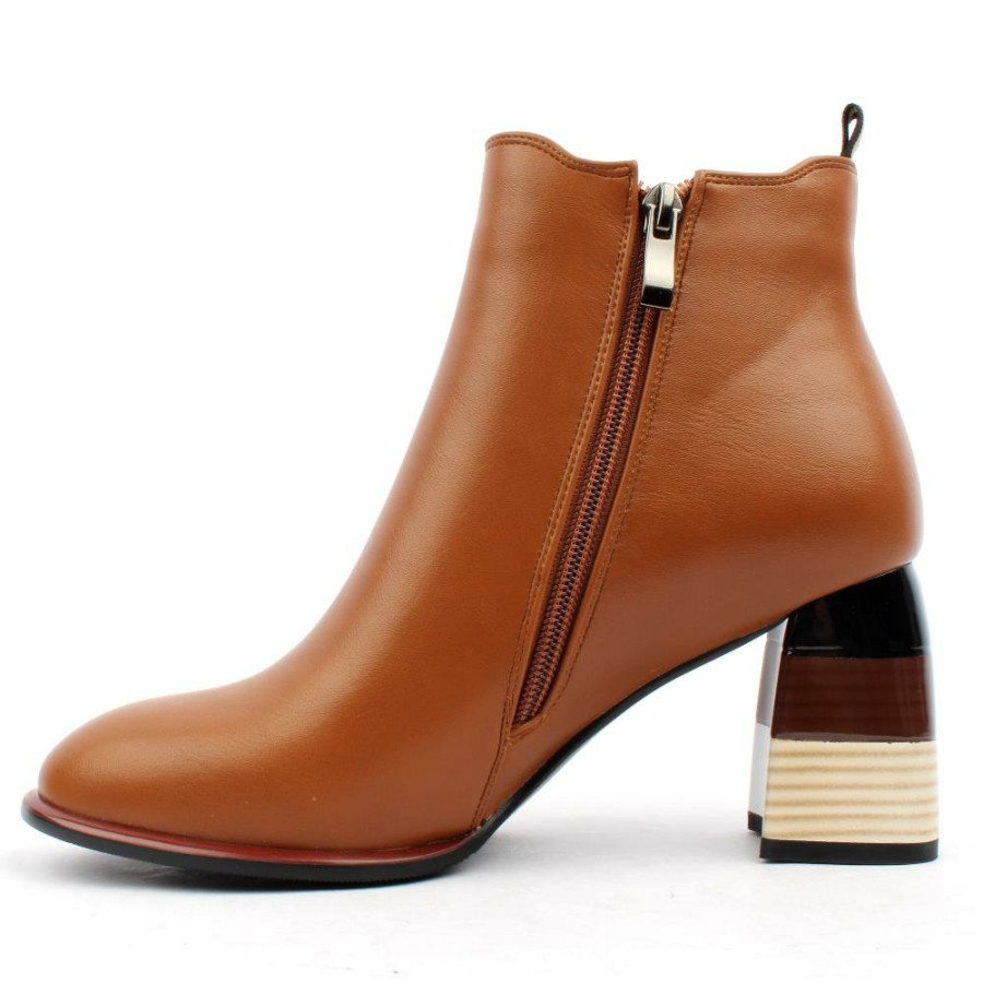 Women Redz | D3737 Ankle Boot - Tan