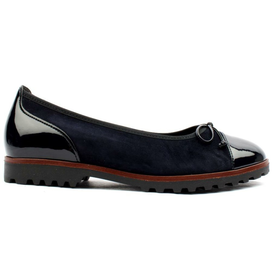 Women Gabor | 04100 Pomp Shoe - Navy Tan